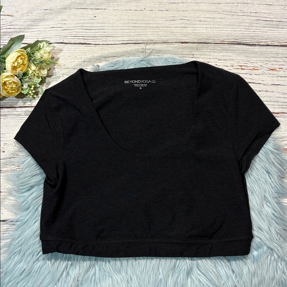 Beyond Yoga Darkest Knight Spacedye What's The Scoop Bra Top - Picture 5 of 7